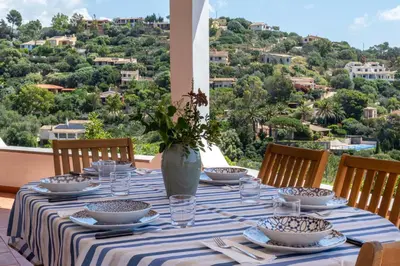 Paesaggio naturale nelle vicinanze della casa vacanze