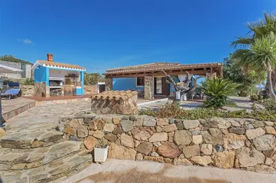 Edificio in cui si trova la villa