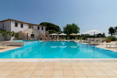 Piscina di Museddu Beach Residence o nelle vicinanze