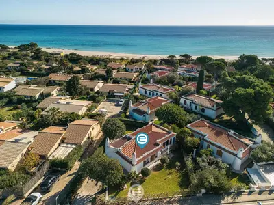 Paesaggio naturale nelle vicinanze della villa