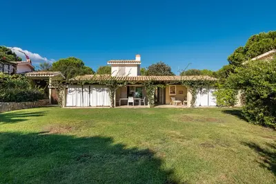 Giardino di DOMUS MARIS Villa Charmant Porto Giunco Notteri VILLASIMIUS