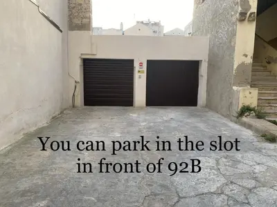 Planimetria di Casa Leonardo, a panoramic view of Cagliari with free car parking