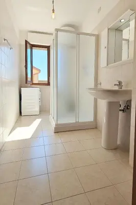 Bagno di Casa Katia Vacanze Oristano, a pochi minuti dalle spiagge più belle della Sardegna e pochi minuti da Oristano, casa dotata di tutti i comfort