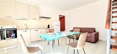 Cucina o angolo cottura di Casa Katia Vacanze Oristano, a pochi minuti dalle spiagge più belle della Sardegna e pochi minuti da Oristano, casa dotata di tutti i comfort