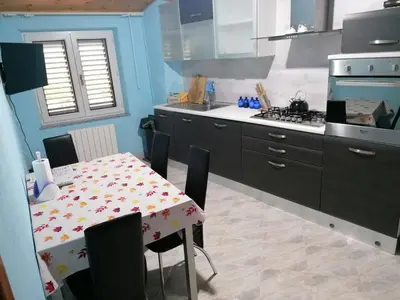 Cucina o angolo cottura di La casa degli ulivi