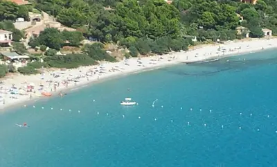 Paesaggio naturale nelle vicinanze della villa