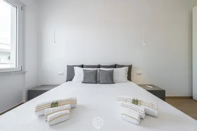 Letto o letti in una camera di Enchanting Panoramic Retreat