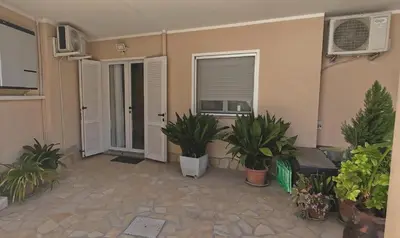 Planimetria di Cla House