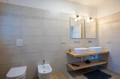 Bagno di The White Villa