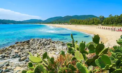 Paesaggio naturale nelle vicinanze della casa vacanze