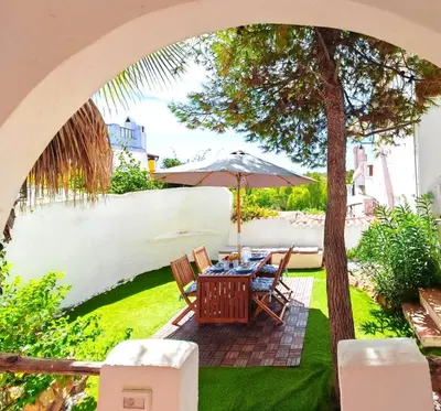 Giardino di Casa Vacanze La Stella di Capo Blu