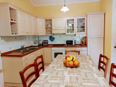 Cucina o angolo cottura di Deliziosa casetta in centro a 10 min dal mare