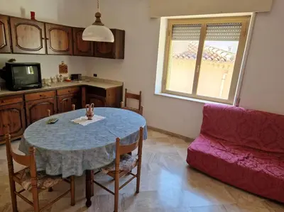 Cucina o angolo cottura di Apartment Piras&Tascedda Ampio Appartamento Vicino al Centro