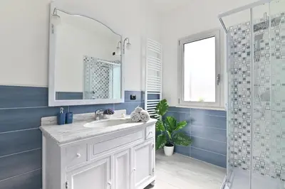 Bagno di IzzHome Cozy Room