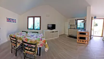Cucina o angolo cottura di Nuovo alloggio ampia veranda free wi-fi