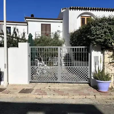Sa Mariposa Holiday Home